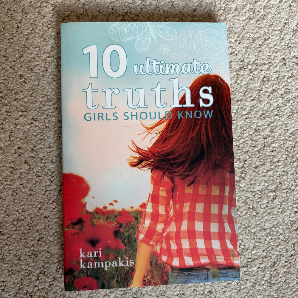 10 Ultimate Truths Girls Should Know paperback book